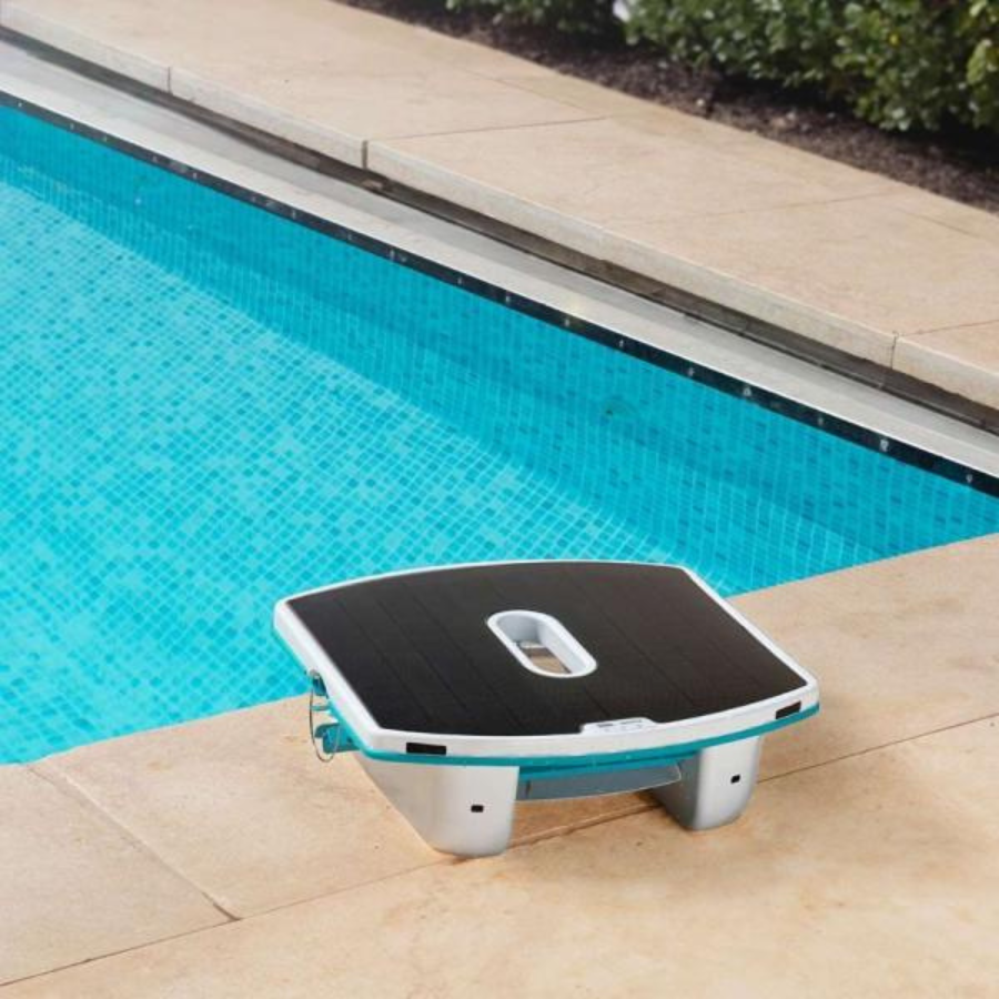 Dolphin Skimmi Solar Powered Robotic Pool Surface Skimmer Pool